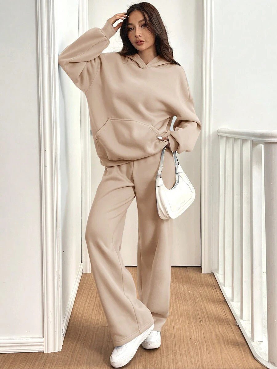 A lady's long-sleeved trousers fleece warm suit