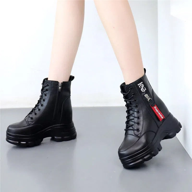 A lady's booties