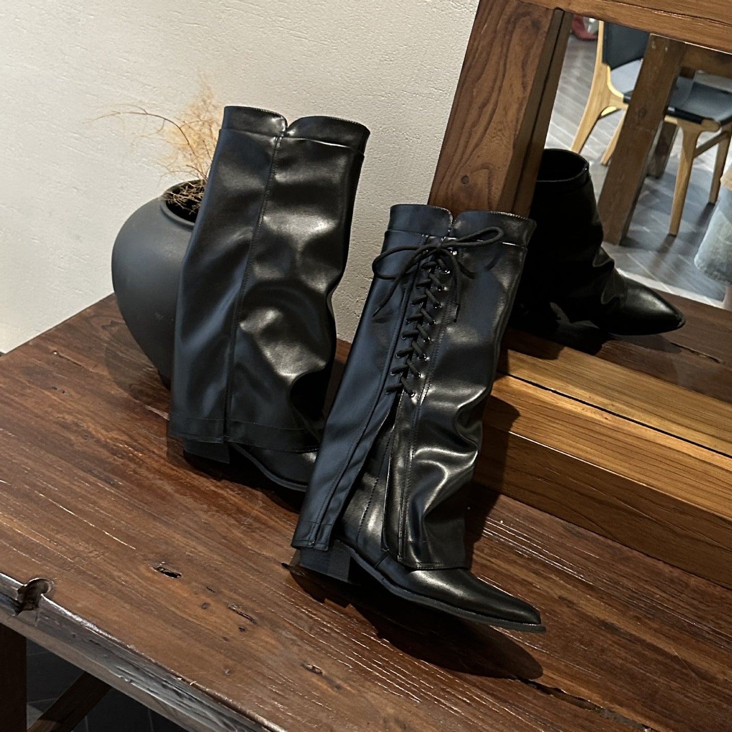A new sweet wind women's fashion shoes stiletto heel women's bow lace-up cowboy boots design sense new