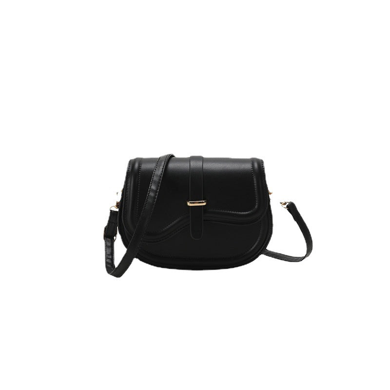 A spring new fashionable and foreign shoulder messenger bag Korean version simple small square bag women