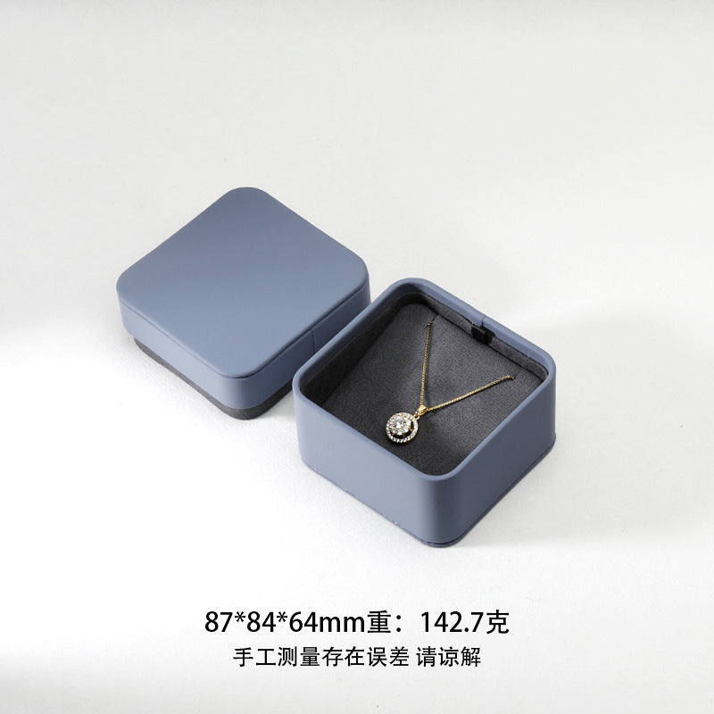 A leather jewelry box