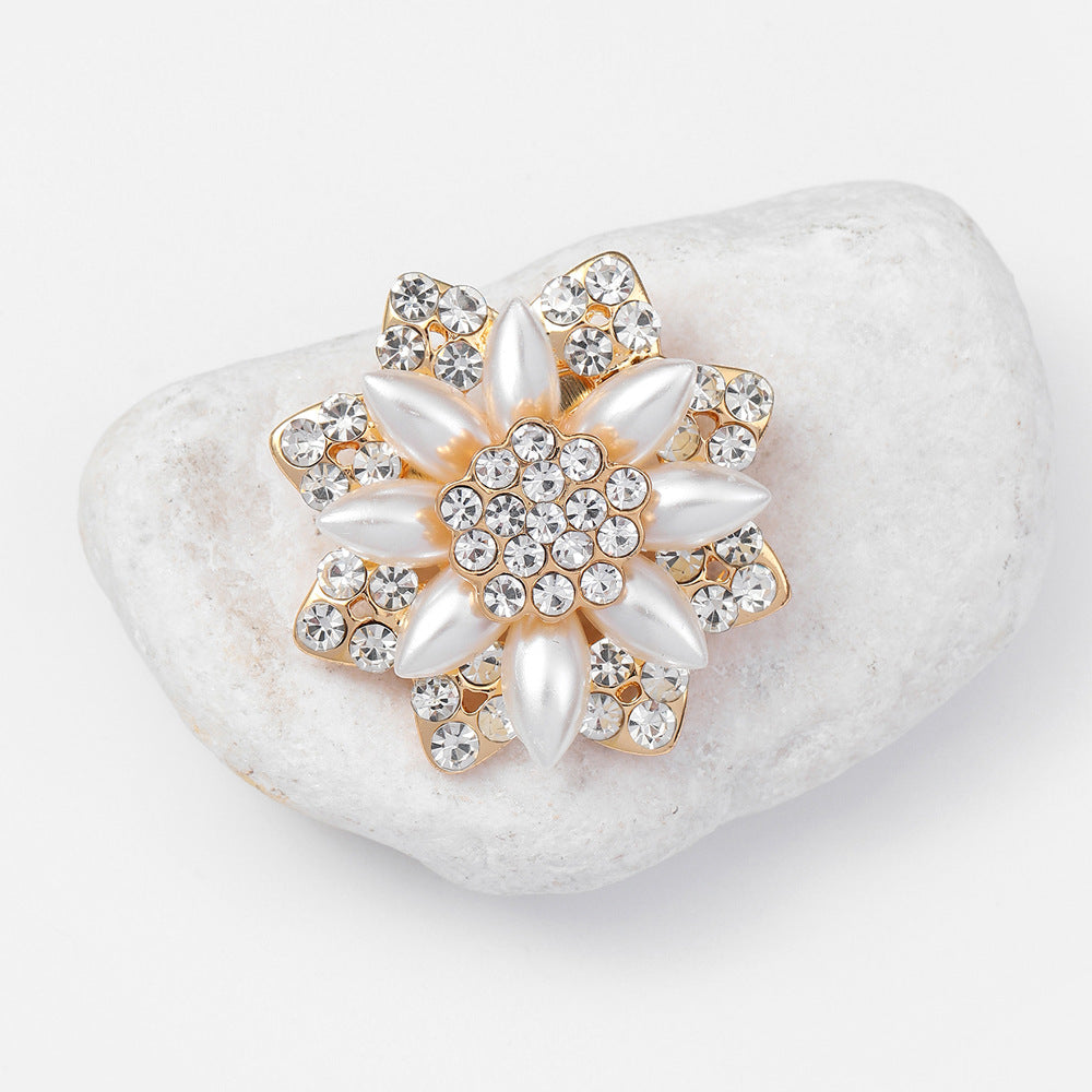 A Cross-border hot-selling Korean version of pearl brooch, high-end diamond-encrusted flower pin, anti-light brooch clothing accessories - Mixbatch