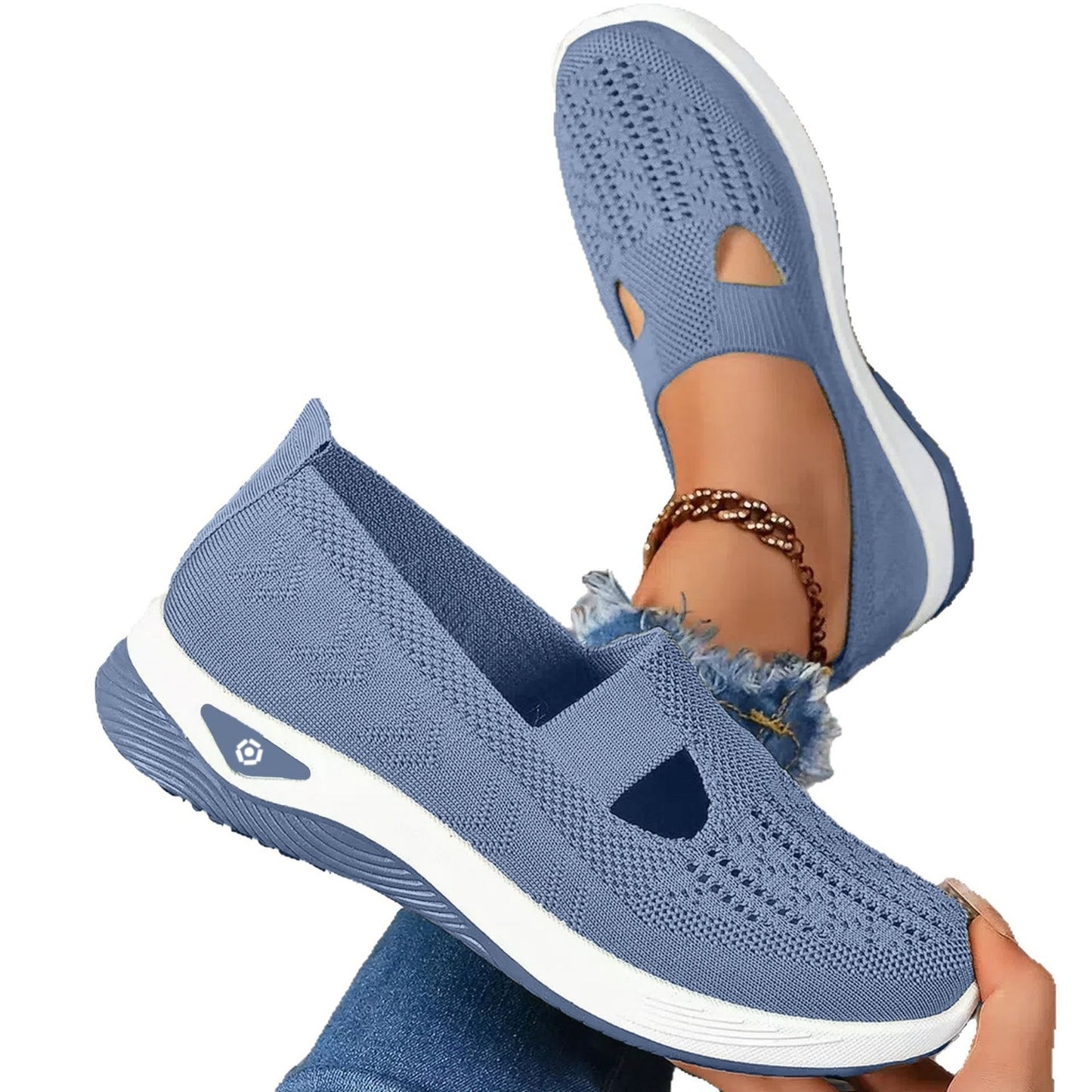 A Breathable shoes for summer