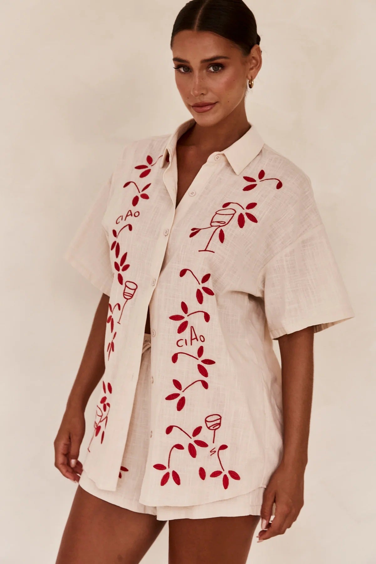 A spring and summer new 3d three-dimensional embroidered comfortable casual shirt short set-88189