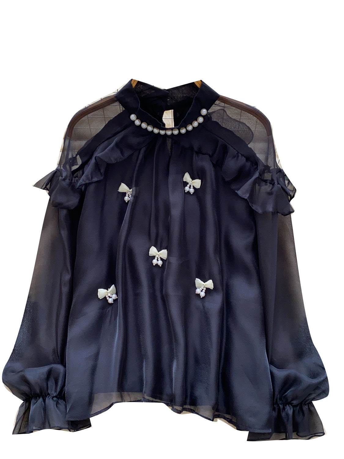 A long-sleeved top