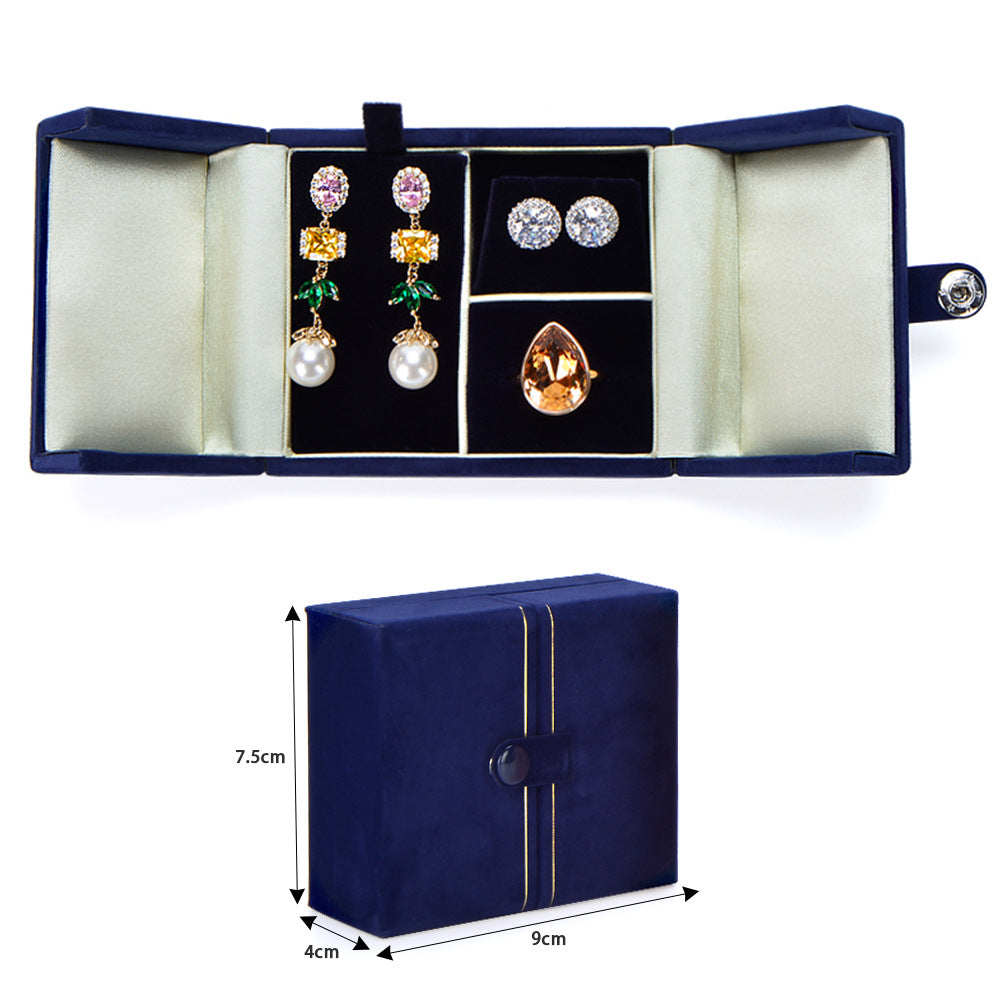 A jewelry set box