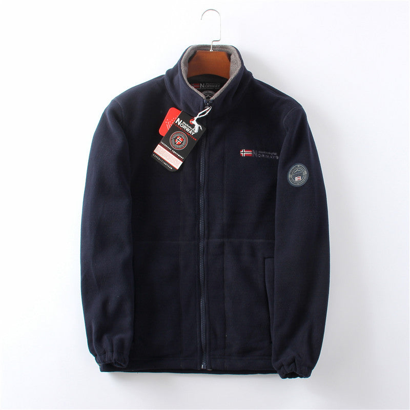 A Fleece and thickened double-sided fleece jacket for men, warm in autumn and winter, casual and loose large-size jacket.