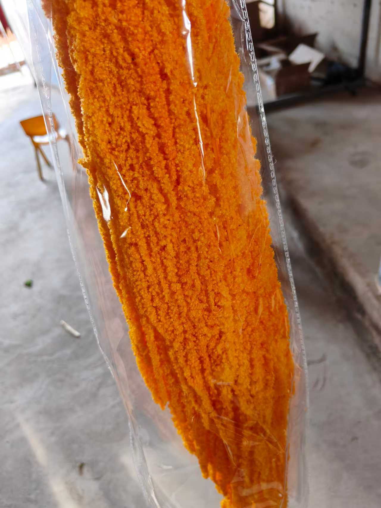 A dried flower eternal flower hanging rice