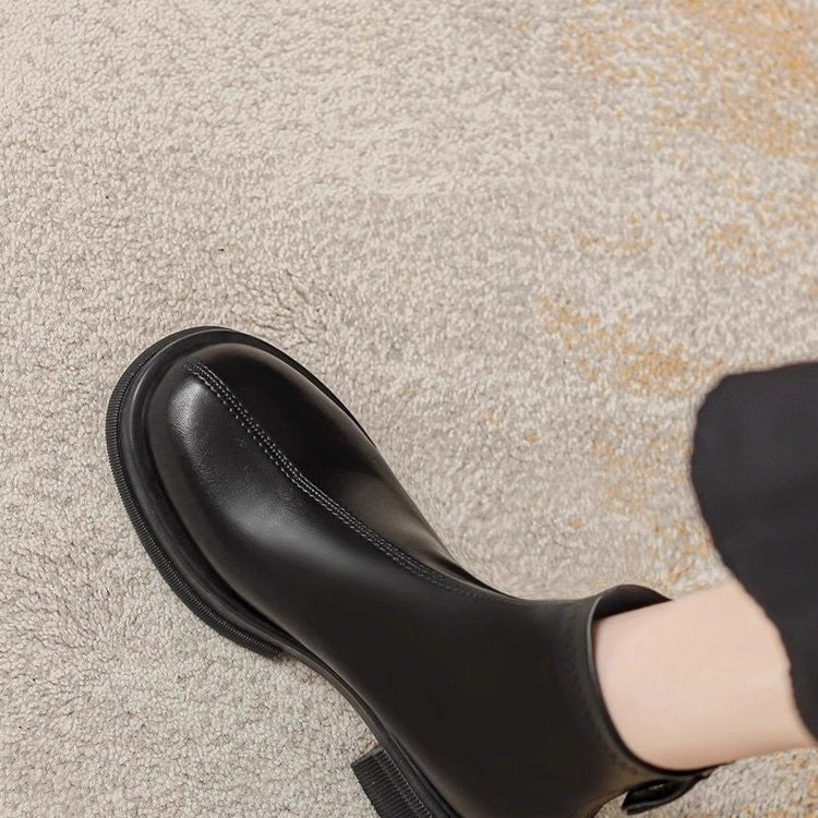 A lady's boot