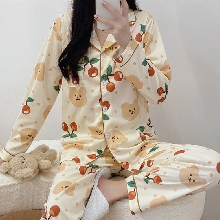 A ladies pajamas