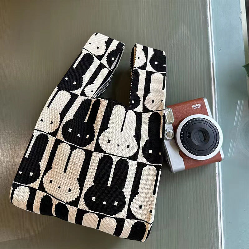 A Internet celebrity handbag women's knitted wool bucket bag Japanese and Korean version versatile hand carry casual tote bag box lunch bag y