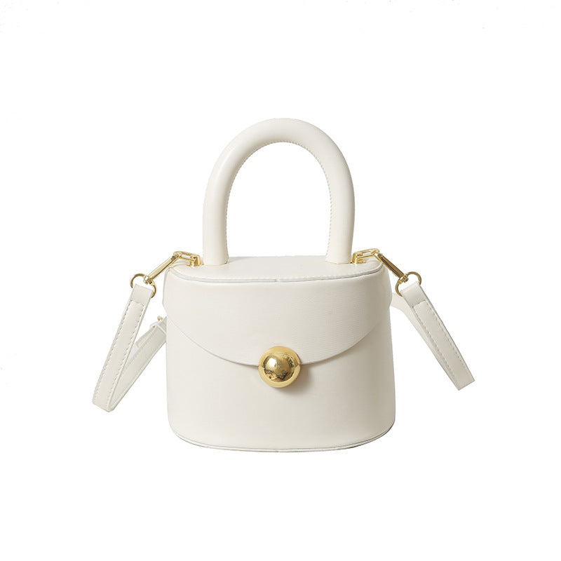 A new high-end fashion shoulder messenger bag, foreign style versatile bucket bag