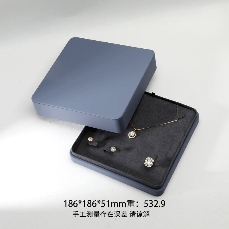 A leather jewelry box