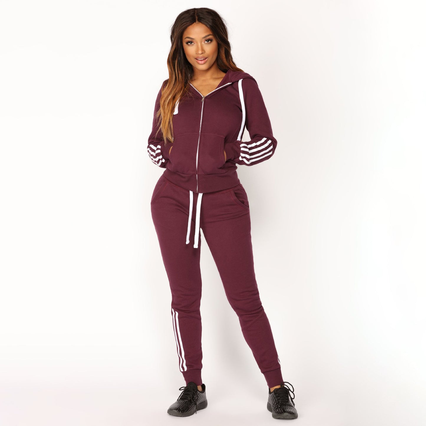 A long-sleeved sweater set