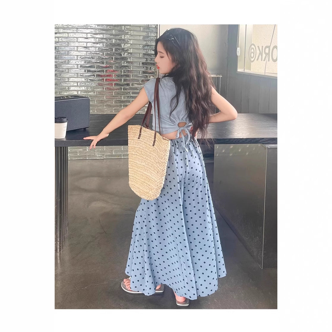 A girls T-shirt culottes set summer new Korean version top wide leg pants medium older girls polka dot culottes