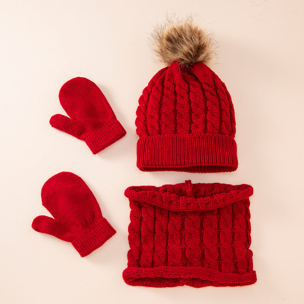A new wool monochrome twist warm children's hat scarf gloves two or three-piece set