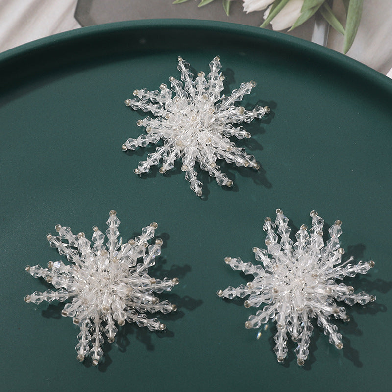 A ins the same transparent crystal bead flower iy hand-woven beaded headgear hole shoes flower material wholesale - Mixbatch