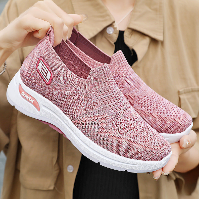 A flat shoe