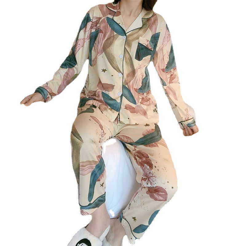 A ladies pajamas