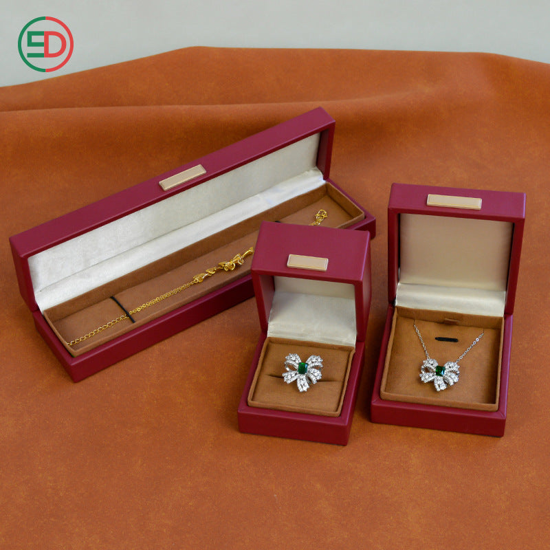 A leather high-end jewelry box