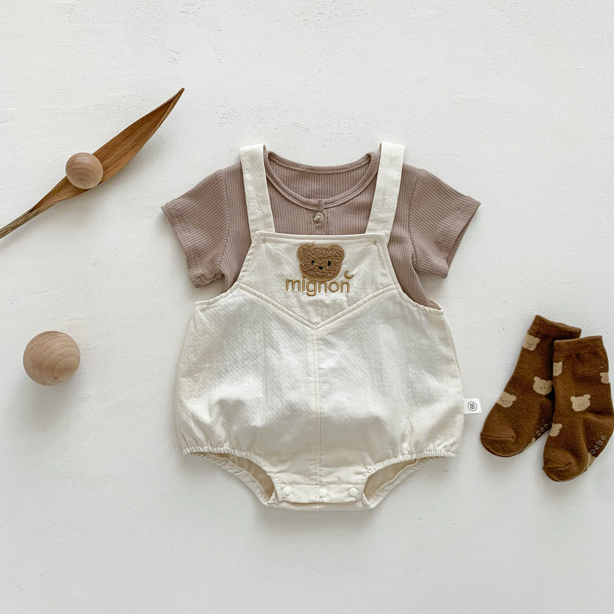 A 2024ins New Baby Bear Sweetheart Backband Pants Set Solid Color Short sleeved T-shirt Fashionable Boys and Girls Children's Clothing - Mixbatch