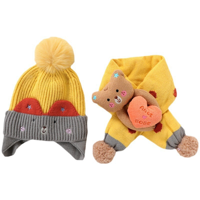 A children's winter hat