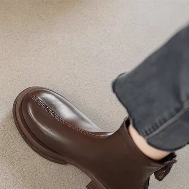 A lady's boot