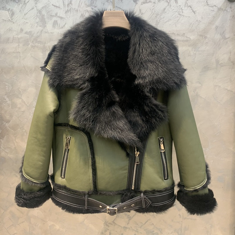 A short fur jacket