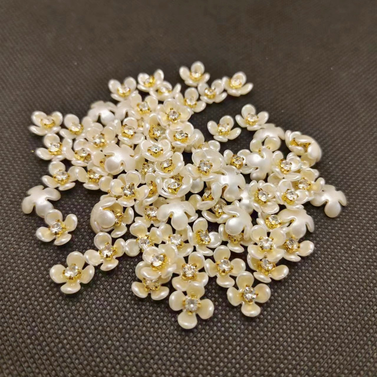A five small flowers single claw DIY handmade material hairpin accessories five petals small flowers with drill plastic four petals flower point drill - Mixbatch