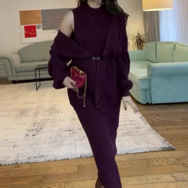 A knitted jacket skirt set with belt