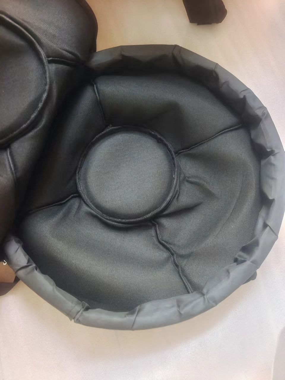 A Hangpan Bag 22 inch