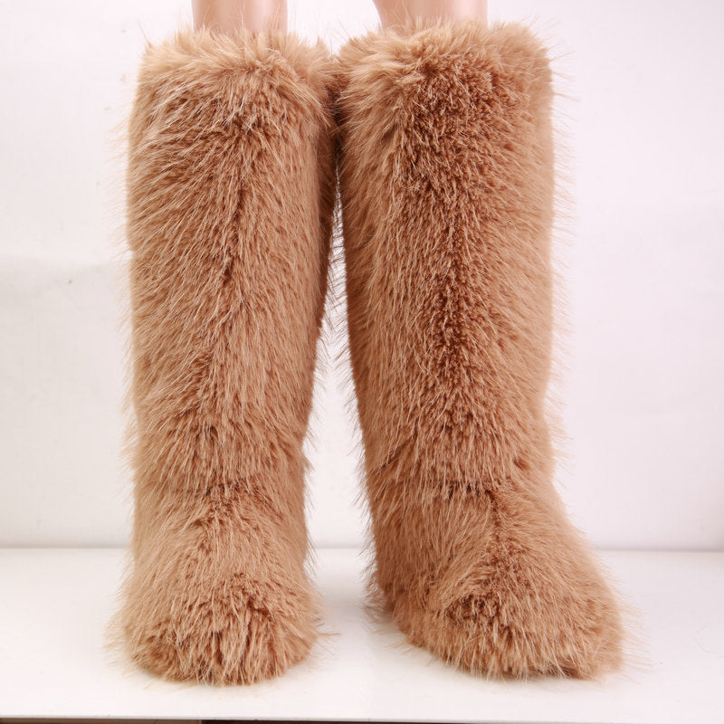 A new autumn and winter boots velvet European beautiful women boots