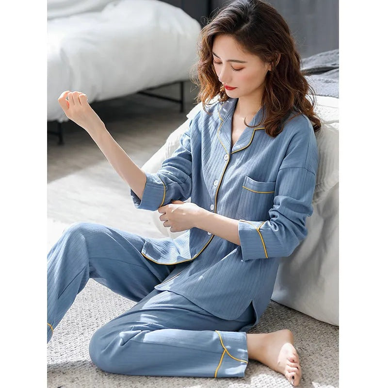 A ladies pajamas