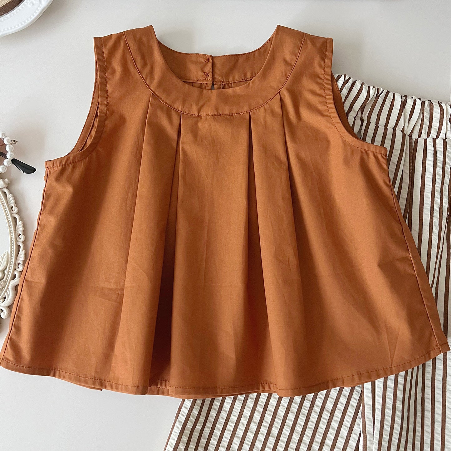 A summer new Korean version of children's sleeveless top + striped wide-leg pants two-piece set