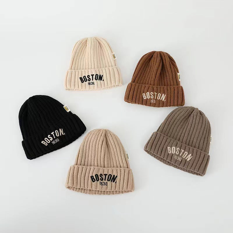 A children's winter hat