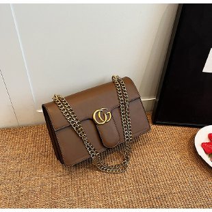 A new fashion chain pu small square bag oblique span bag portable bags