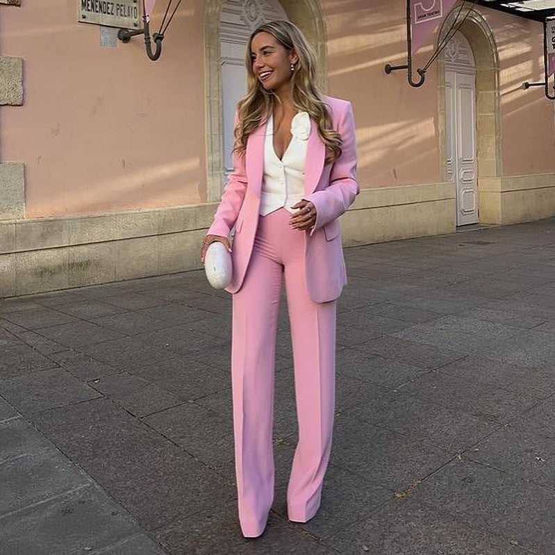 A new women's dress collar blazer + high waist loose trousers suit