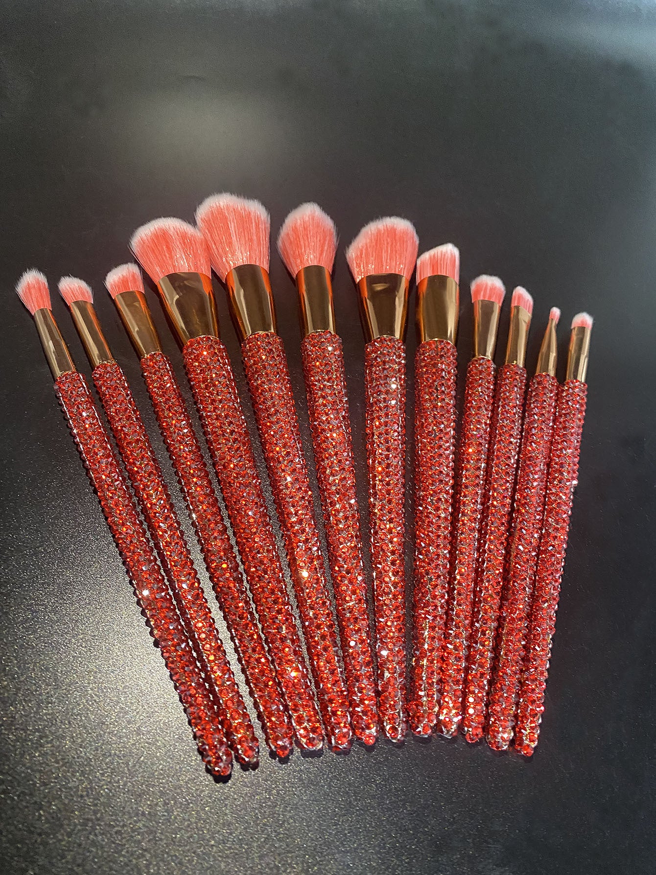 A 12 pcs full of diamond makeup brushes professional face and eye beauty kit, full of diamond Blingbling beauty - Mixbatch