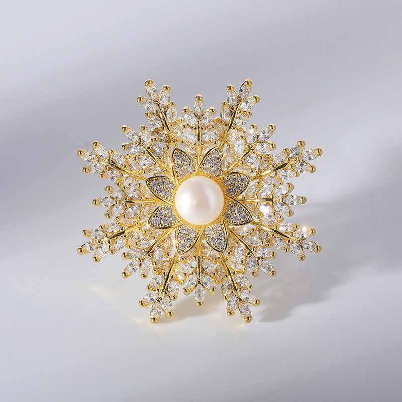 A European and American trend popular snowflake brooch, super flash zircon freshwater pearl brooch celebrity accessories - Mixbatch