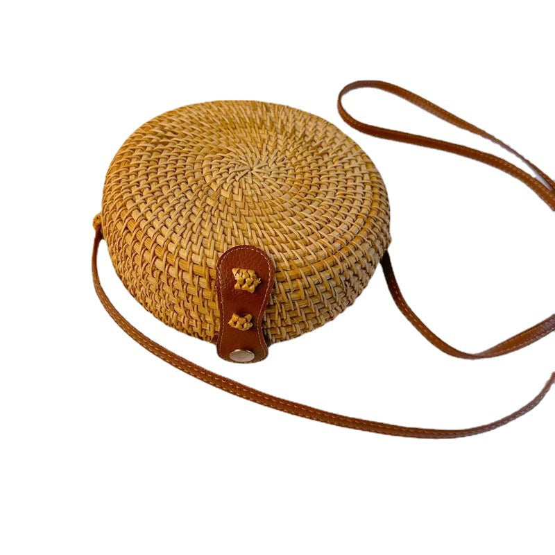 A rattan bag ins diagonal span mini bag Mori basket retro literary woven round bag vacation bucket bag leather buckle bag