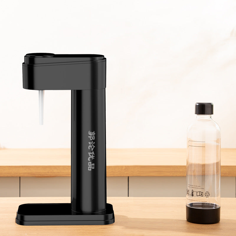 A Sparkling water Soda water Beverage machine
