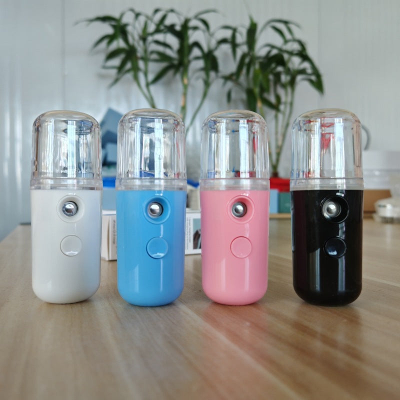 A spray moisturizing and hydrating instrument