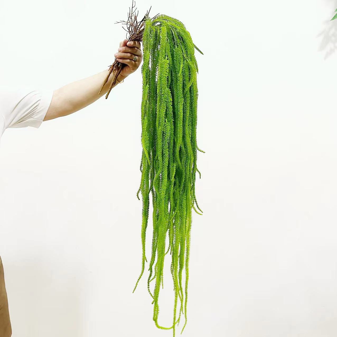 A contains yang, simulated hanging willow whiskers, simulated hanging rice, long branches, rosy lise background flower arrangement, wedding flower material, plant wall hanging
