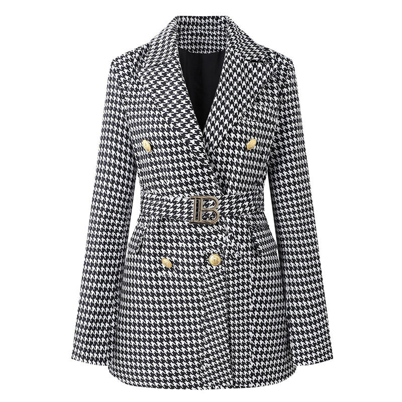 A blazer woman
