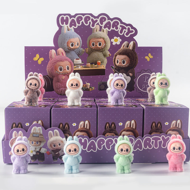 A flocking ornament toy