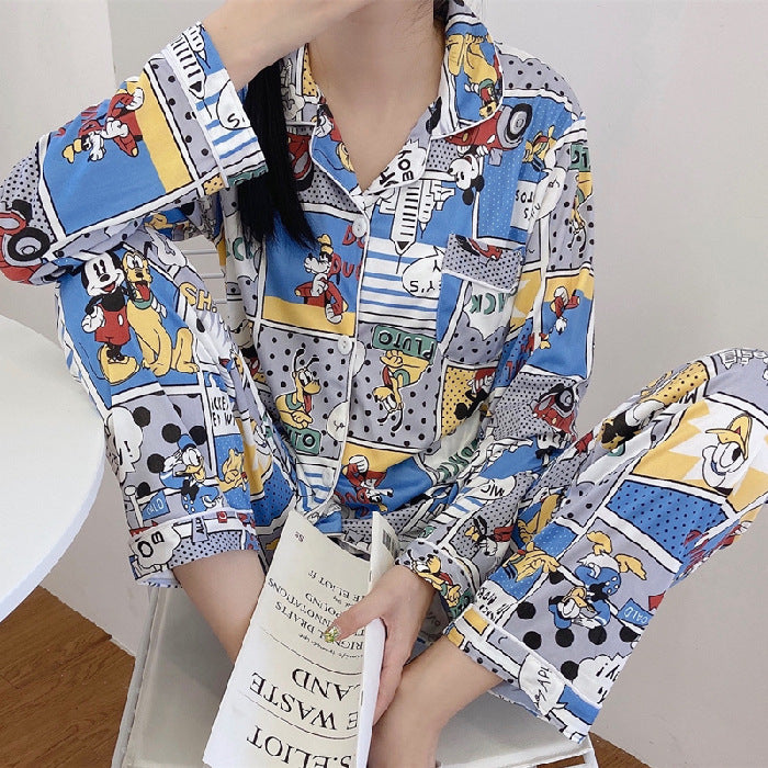 A ladies pajamas