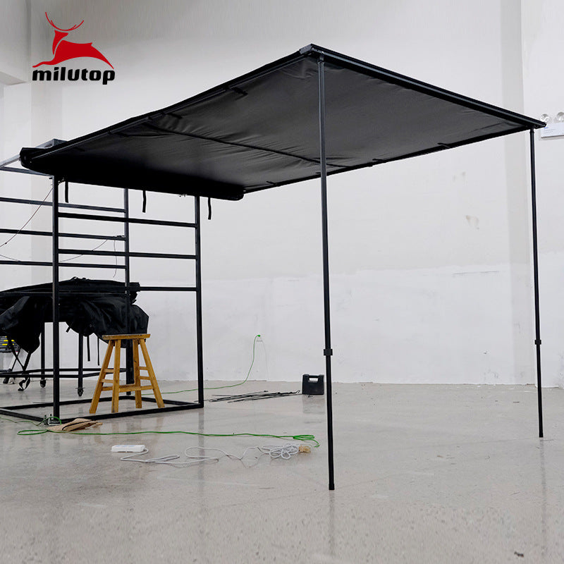 A sideline awning