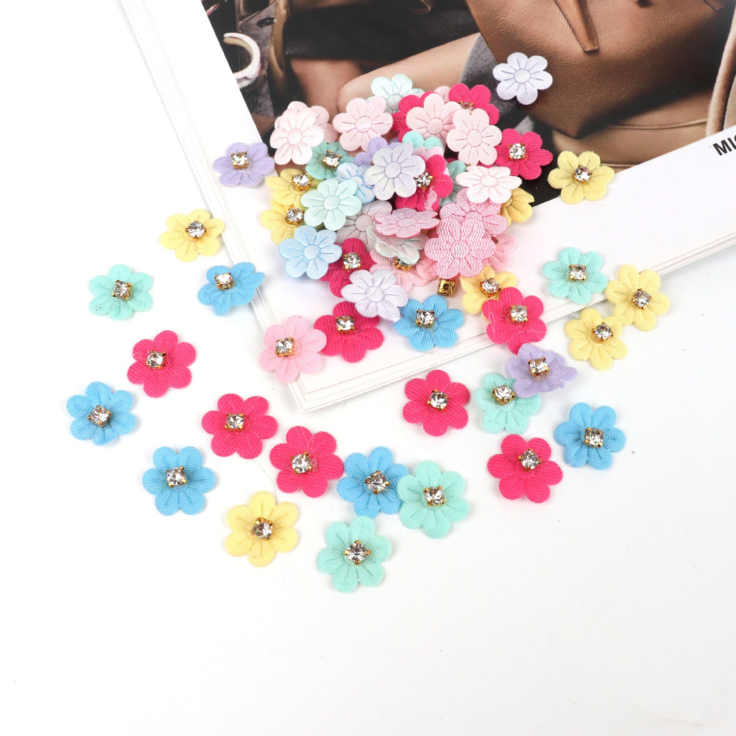 A DIY five-petaled small flower bright diamond clothing accessories, accessories headgear flower clothes decoration, small flower express sales Amazon - Mixbatch