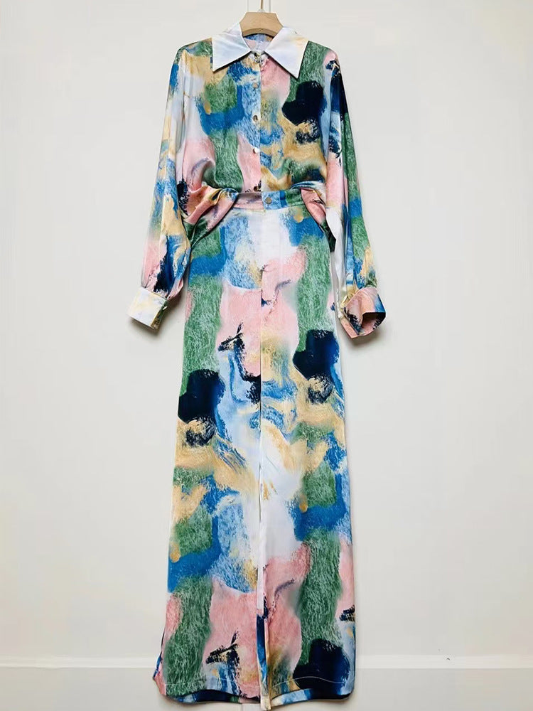 A Women's Retro Geometric Printed Lapel Shirt Two-piece Set + Loose Straight Pants Fashion Set
