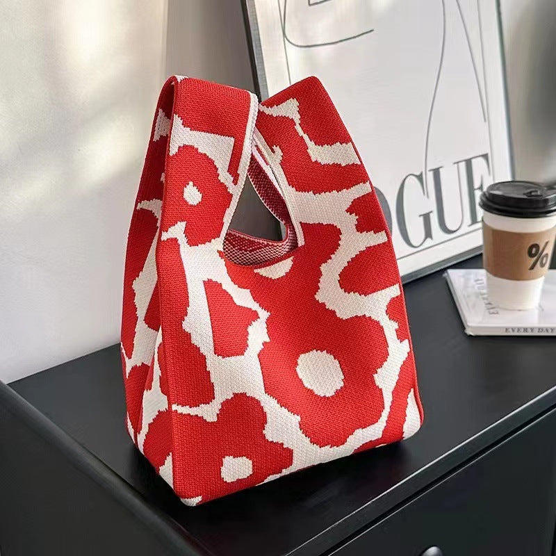 A Internet celebrity handbag women's knitted wool bucket bag Japanese and Korean version versatile hand carry casual tote bag box lunch bag y